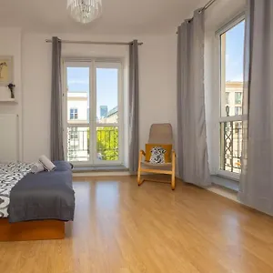 Spacious In Heart Of Apartament Warszawa