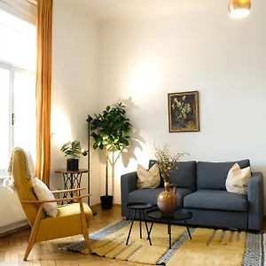 Stilvolles Im Zentrum - Free Parking Apartment Graz