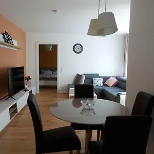  Appartement Spacious, Modern 1-bdrm Apt Near Vic & Austria Ctr